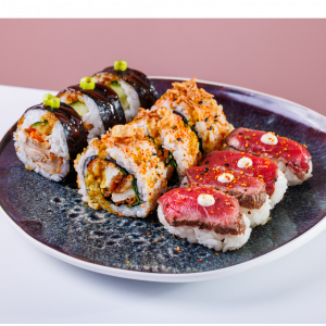 meaty roll box (10 piece)